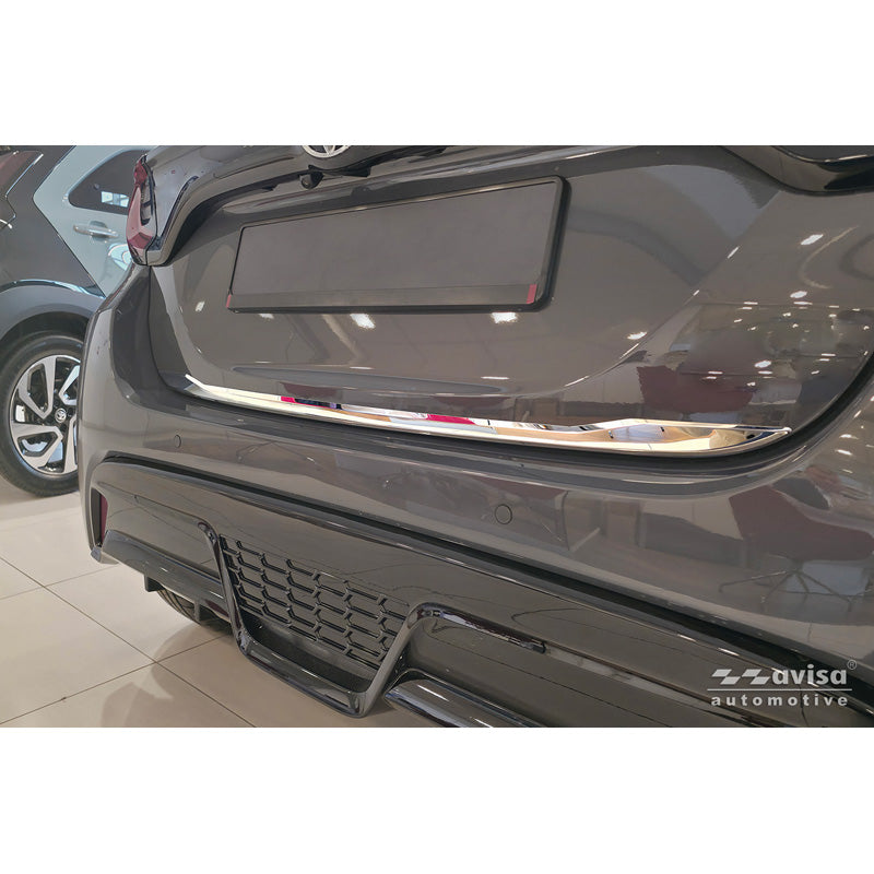 Avisa Chrome Stainless Steel Trunk Tailgate Trim Cover suitable for Toyota Yaris (P21) 2020-2024 & Facelift 2024-