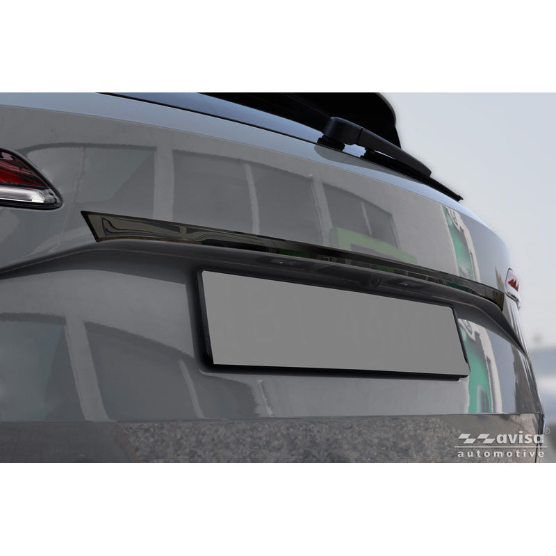 Avisa Black Chrome Stainless Steel Tailgate Trim suitable for Skoda Karoq (NU7) Facelift 2022-
