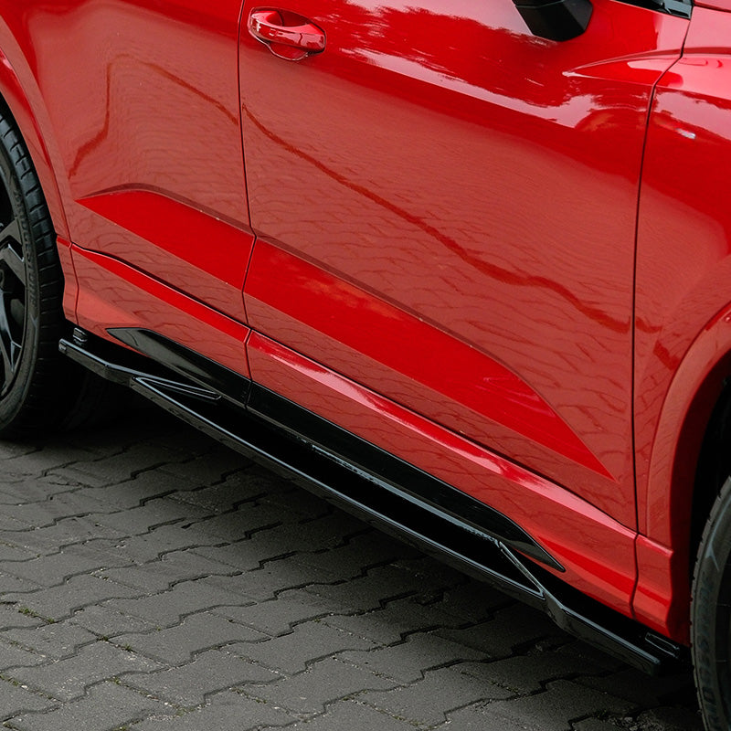 Oneway Set Side Skirts suitable for Audi Q3 (F3B) S-Line & Q3 Sportback (F3N) S-Line 2019-2025 excl. RSQ3 - Gloss black